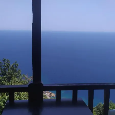 Traditional Apartment In Mylopotamos Beach Tsagkarada Exterior foto